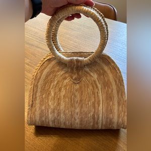 Straw bag